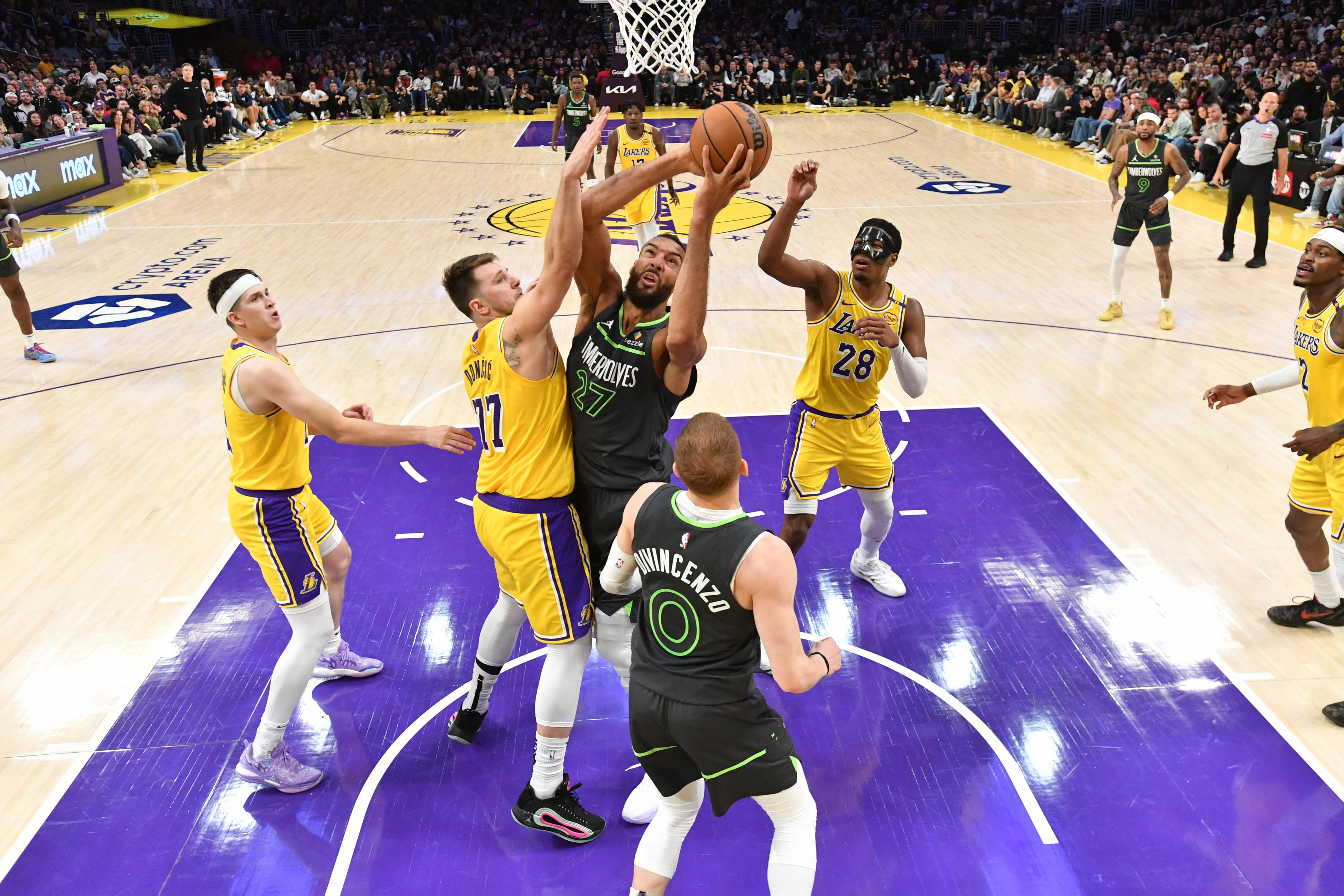 包含国际比赛日体能课后；明尼苏达森林狼手感冰凉备战全明星赛；态度坚定；细节决定成败的词条爱游戏官网